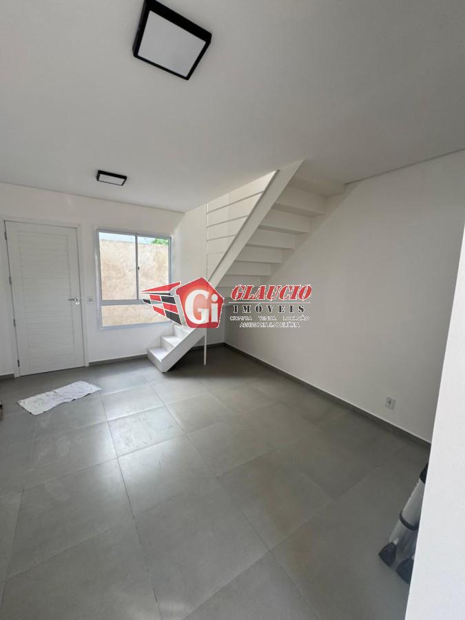 Sobrado, 2 quartos, 50 m² - Foto 1