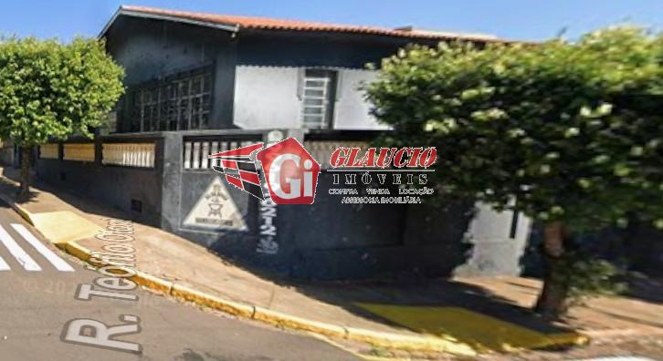 Casa, 3 quartos, 209 m² - Foto 3